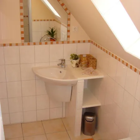 Haus-nantano-wohnung-ii